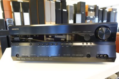 Onkyo TX-SR606 AV uztvērējs