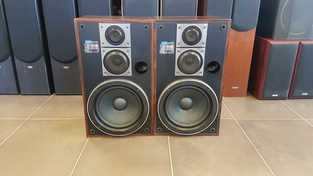 Pioneer CS-767