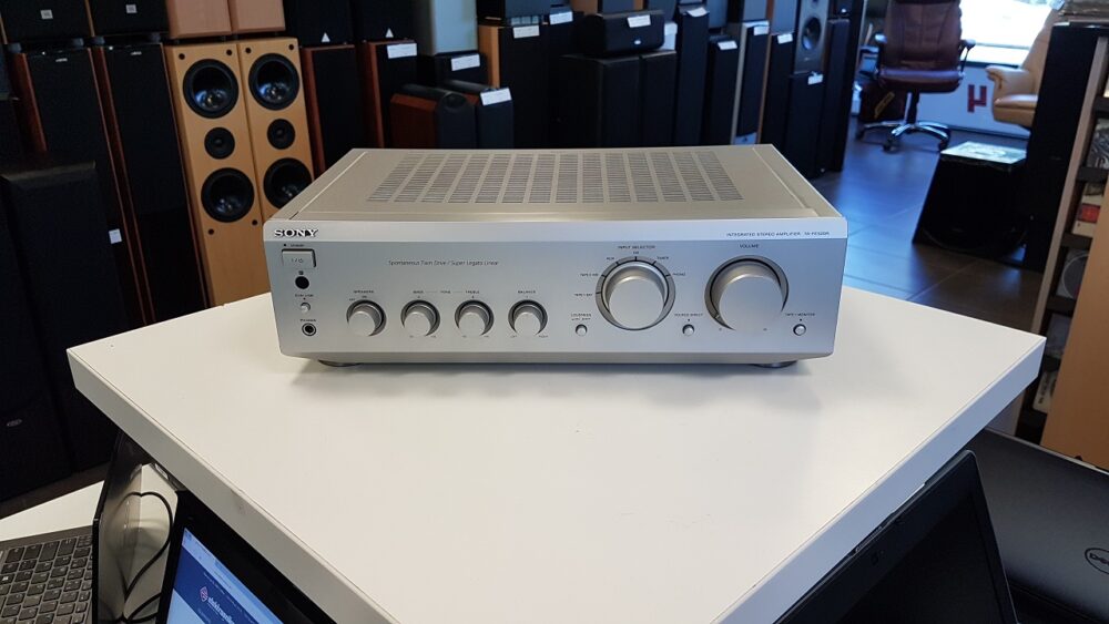 Pastiprinātājs Sony TA-FE520R
