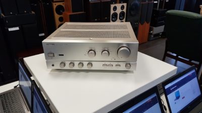 Pioneer A-701R