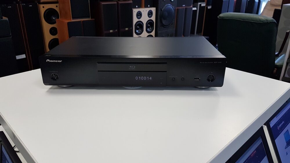 Pioneer BDP-440 Blu-ray atskaņotājs