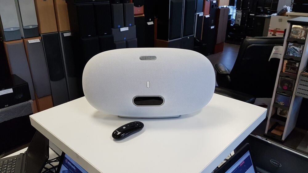Denon DSD-501 wireless music system