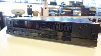 Technics SA-160 uztvērējs