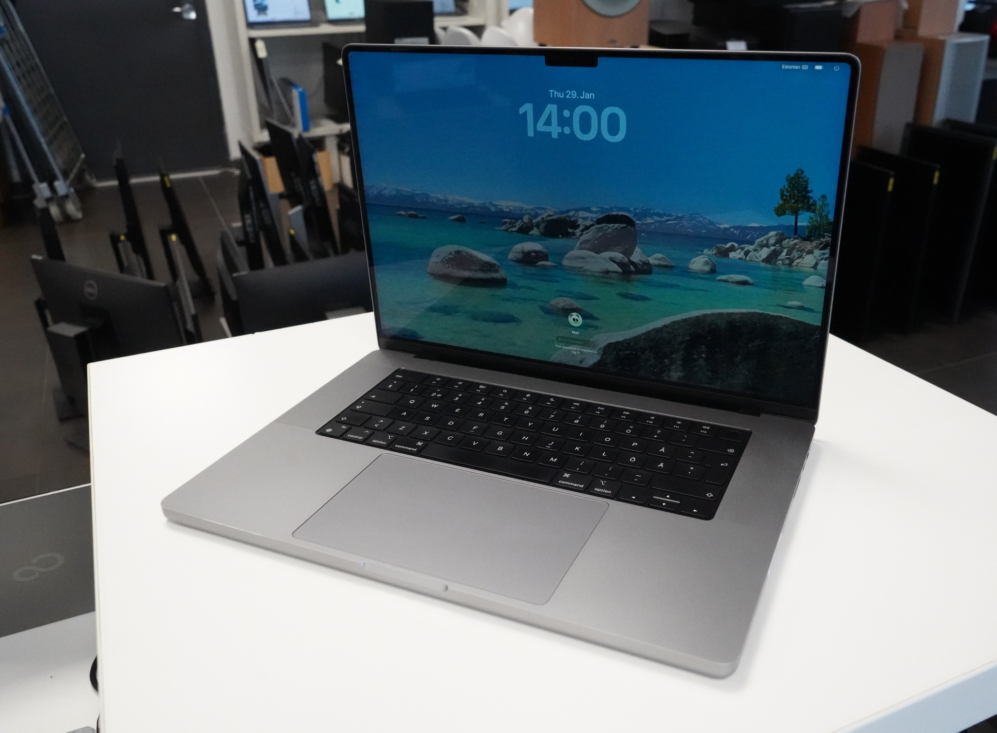 Apple MacBook Pro, 16-inch, A2485 (2021) - Image 5
