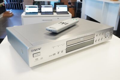 DVD atskaņotājs Sony DVP-NS930V