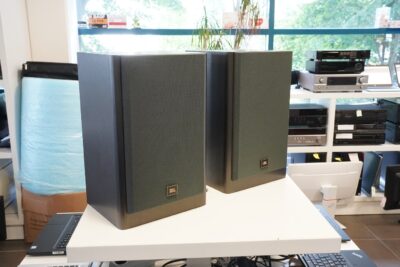 JBL LX22