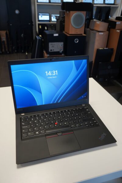 Lenovo Thinkpad T14 i5, defekts