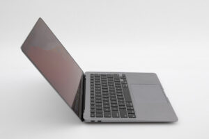Apple MacBook Air 13-inch, M1, A2337, 2020