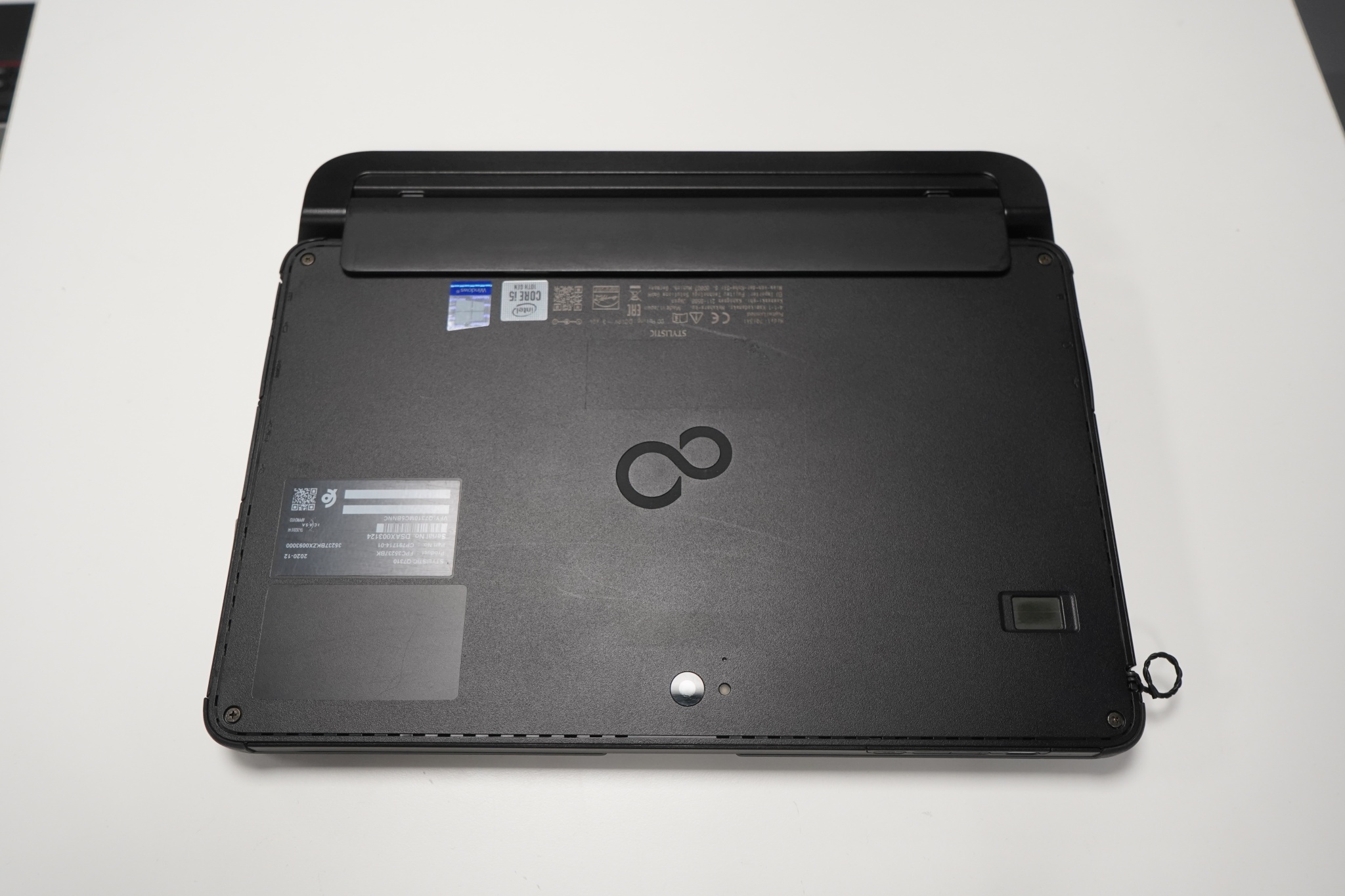 Fujitsu Tablet STYLISTIC Q7310 - Image 2